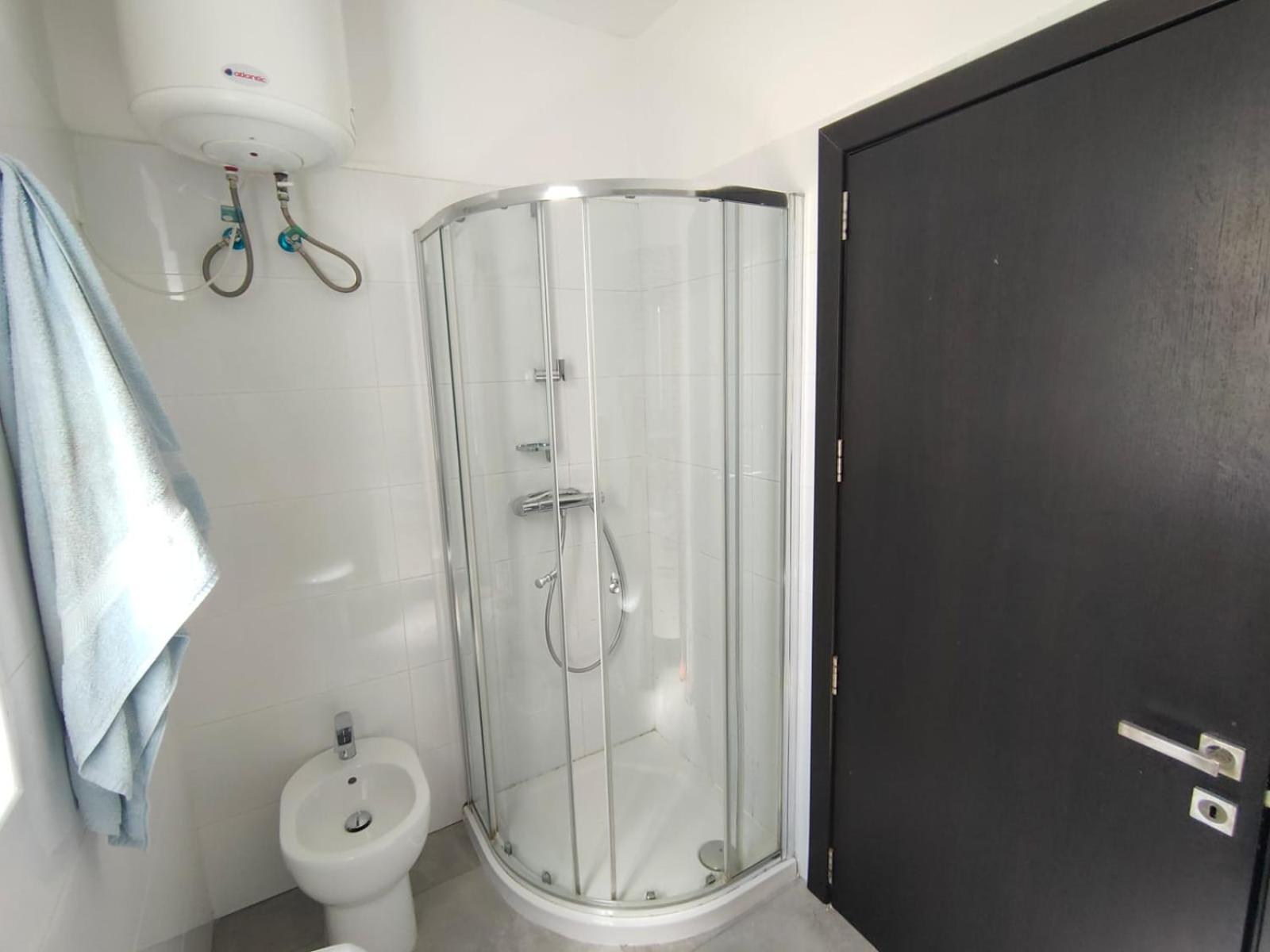 Cosy Seaside Apt, 200M From The Seafront Gzira Bagian luar foto